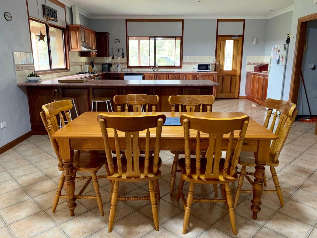 Bee'S Place - 3 Bedroom Home On 10 Acres Of Land With Distant Ocean Views Emu Bay Zewnętrze zdjęcie